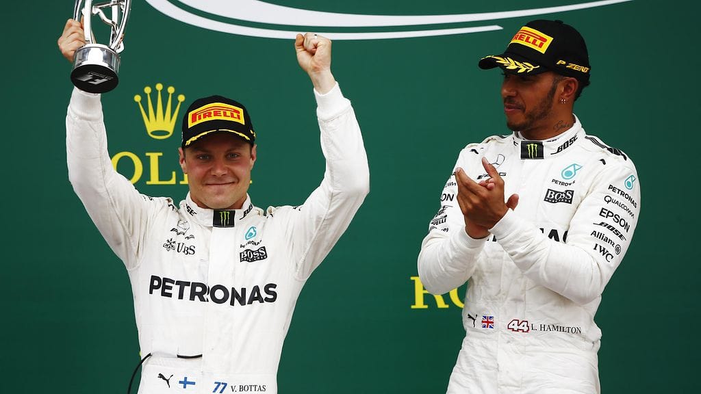 Valtteri Bottas ajaa ensi kaudellakin Lewis Hamiltonin tallikaverina.