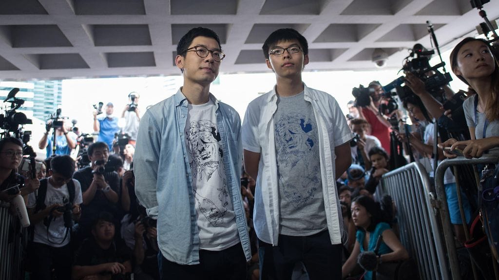 Demokratia-aktivistit Nathan Law ja Joshua Wong.