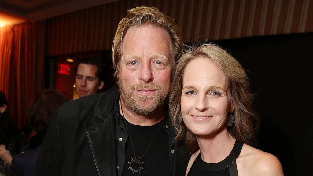 Matthew Carnahan ja Helen Hunt ovat eronneet.