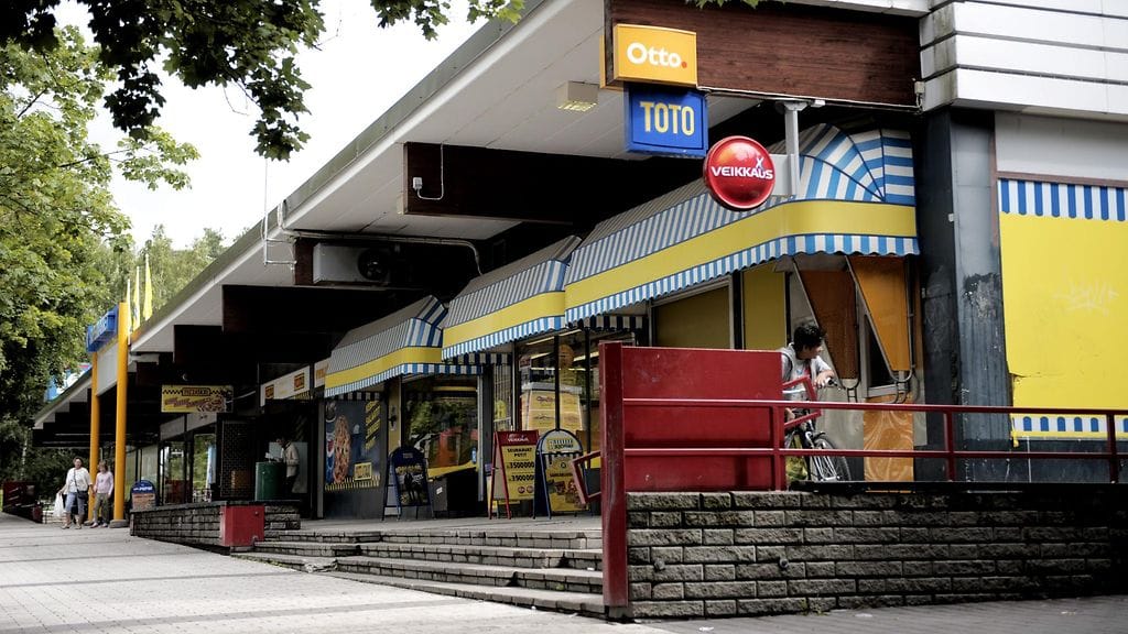 Suurimpien kaupunkien R-kioskeilta voi jatkossa lähettää rahaa ympäri maailmaa.