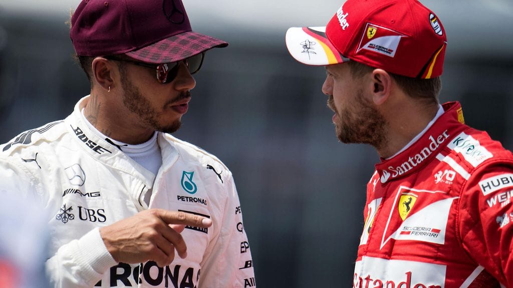 Lewis Hamilton ja Sebastian Vettel kisaavat MM-tittelistä, mutta myös Valtteri Bottas on vielä taistossa mukana.
