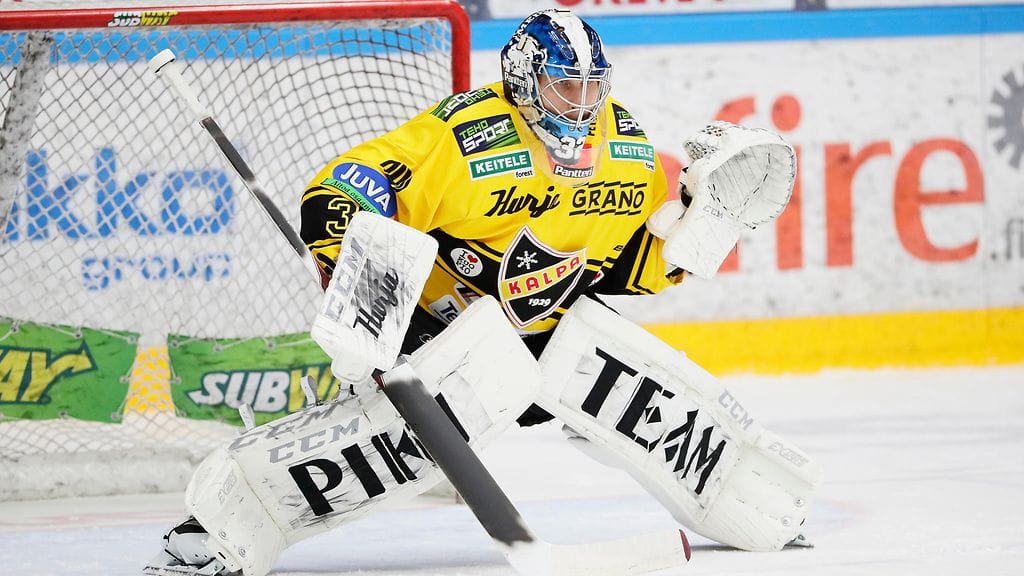 Niko Hovisen iltapuhde KalPan maalilla päättyi ensimmäisen erän jälkeen.