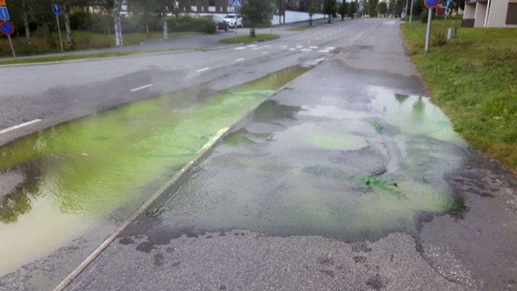 Sunnuntaiaamuna 27. elokuuta tapahtui kaukolämpöverkossa paineisku, joka aiheutti useita vuotoja ympäri Rovaniemeä, tiedottaa Napapiirin Energia ja Vesi Oy.