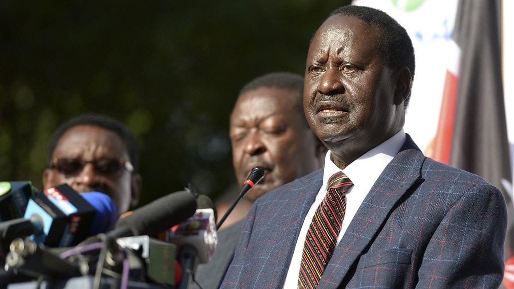 Raila Odingan johtama oppositio syytti vaaleja vilpillisiksi.