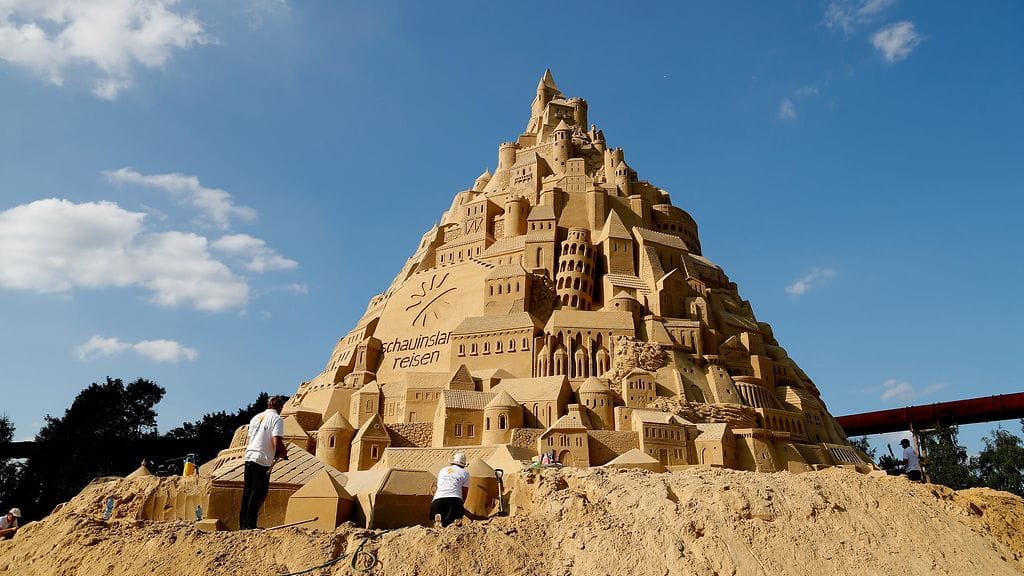 Maailman suurin hiekkalinna (2)