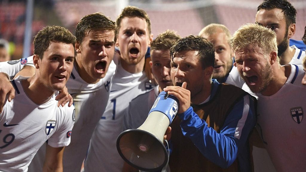 Huuhkajat otti Islanti-voitosta ilon irti.