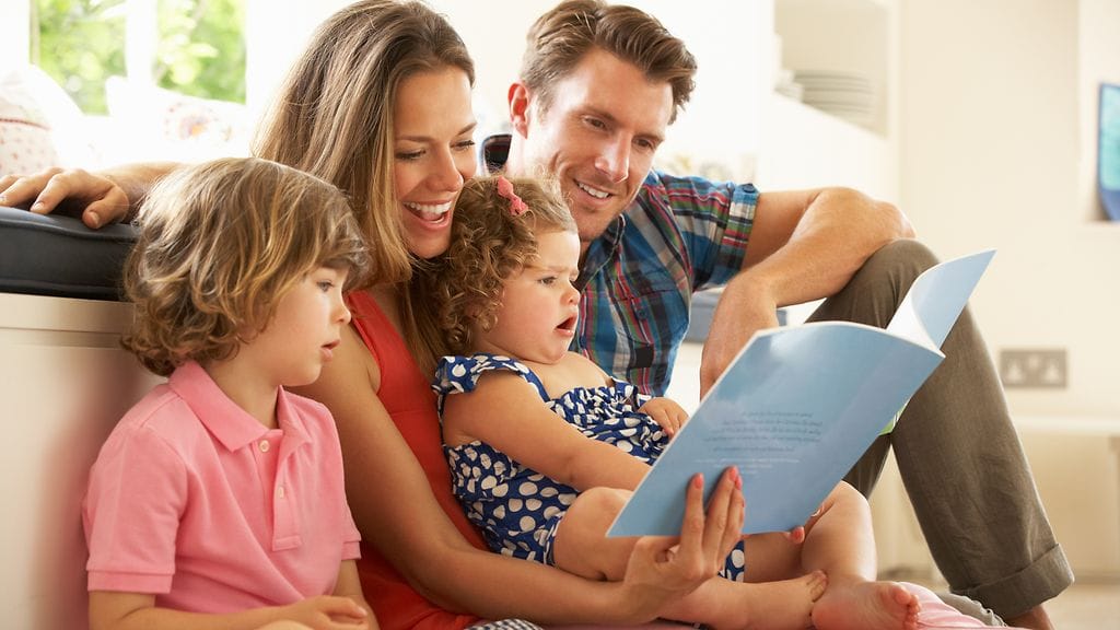 Lapsille jää erityisesti mieleen yhdessä vietetty aika ja vanhempien läsnäolo.