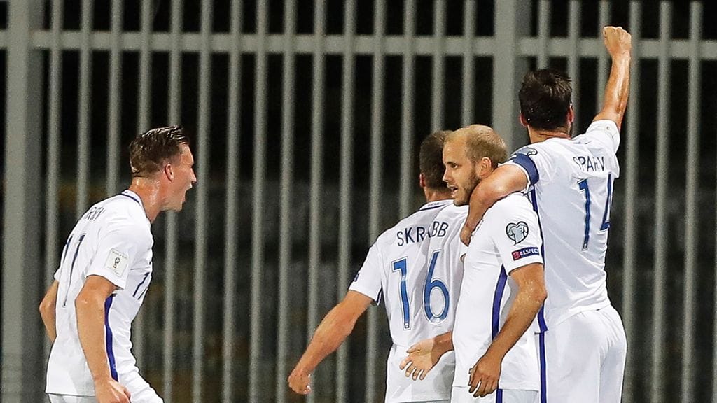 Teemu Pukki iski Suomen voittomaalin.