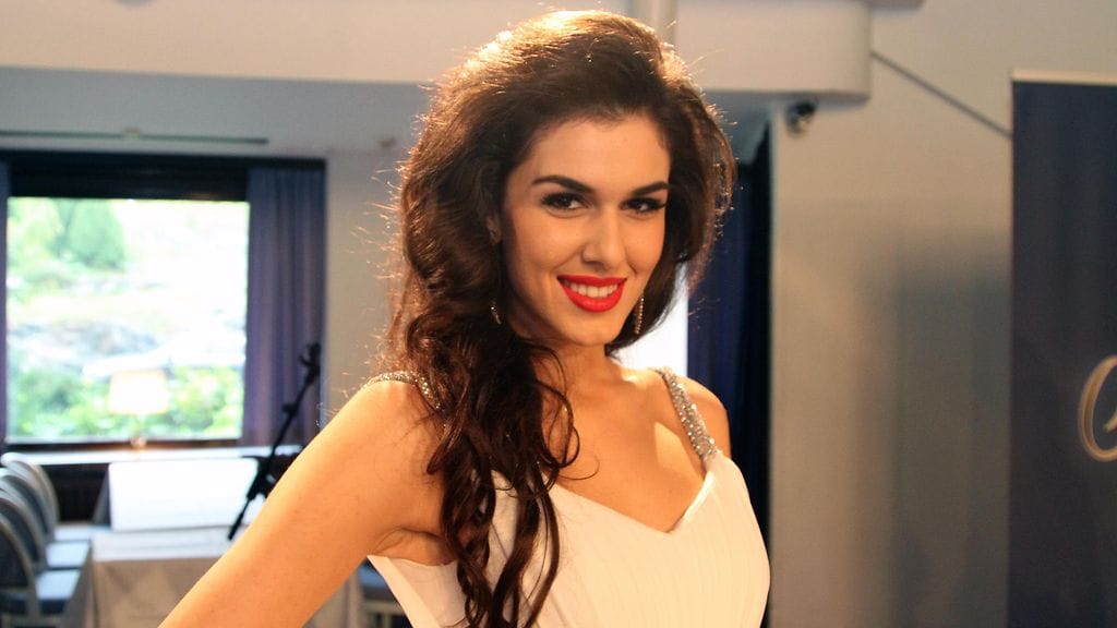 Missikaunotar Adriana Gerxhalijan pienokainen syntyi.