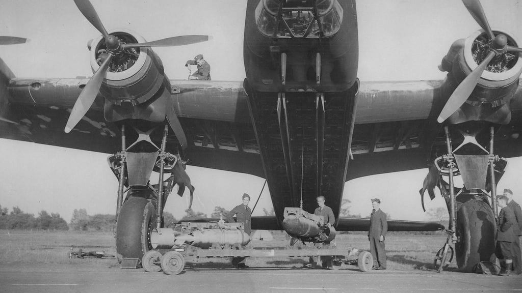 Arkistokuvaa. Liittoutuneet pommittivat Saksaa rajusti toisen maailmansodan taisteluissa.