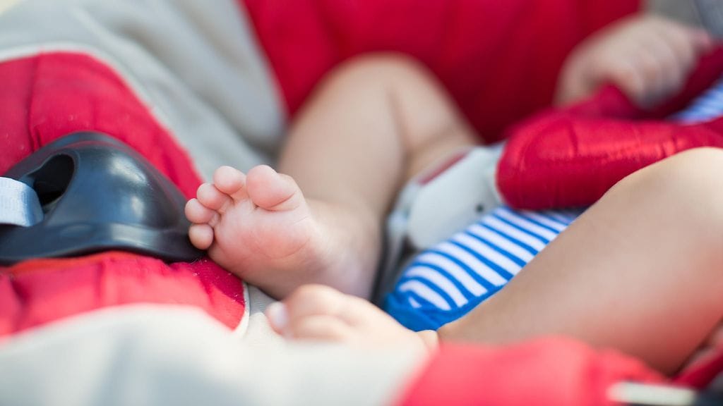 Turvaistuin koitui puolivuotiaan tytön kohtaloksi.