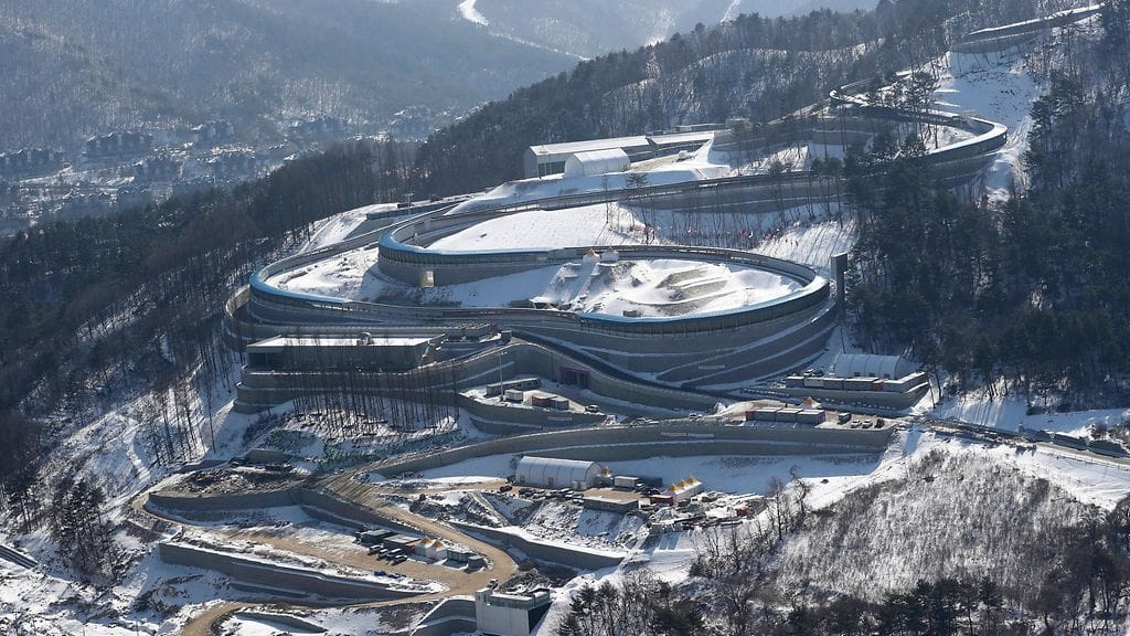 Näkymää Pyeongchangin olympiamaisemista.