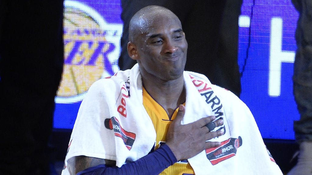 Kobe Bryant edusti Los Angeles Lakersia koko ammattilaisuransa: vuodet 1996–2016.