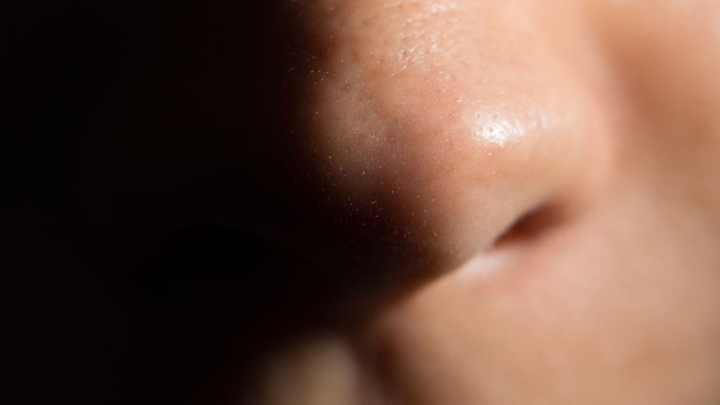 Hajuaistin huonontuminen saattaa kuvastaa elimistön ja terveydentilan laajempaa heikkenemistä.