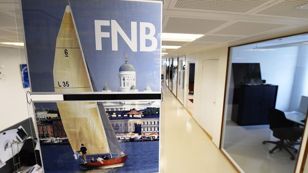 Suomen Tietotoimisto STT aloittaa koko ruotsinkielistä toimitusta koskevat yhteistoimintaneuvottelut. Ruotsinkielisessä toimituksessa on kymmenen vakituista työntekijää. FNB:n toimitus Helsingissä Voimatalossa torstaina 14. syyskuuta 2017.