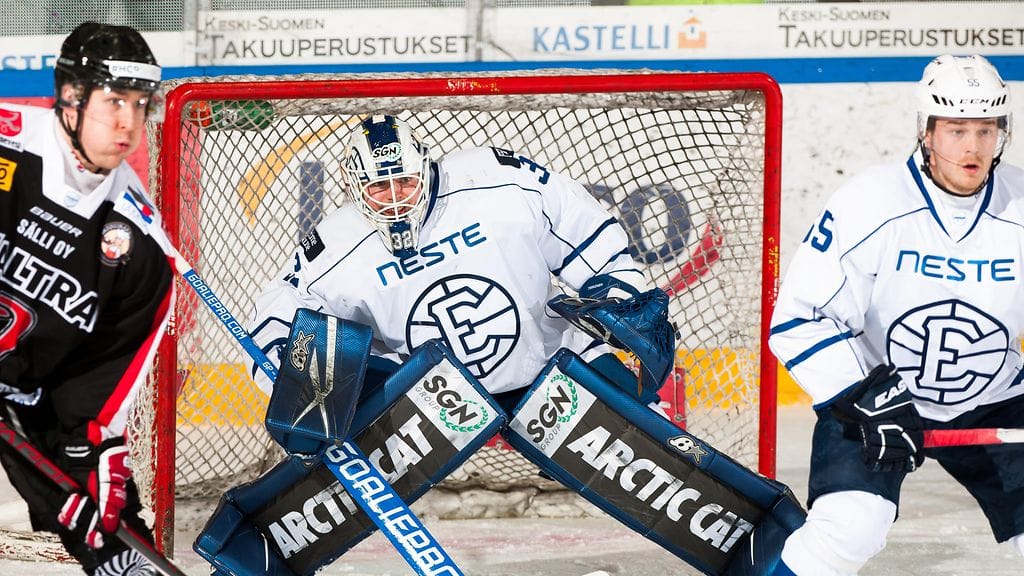 Rasmus Tirronen torjui viime kaudella Espoo Unitedissa.
