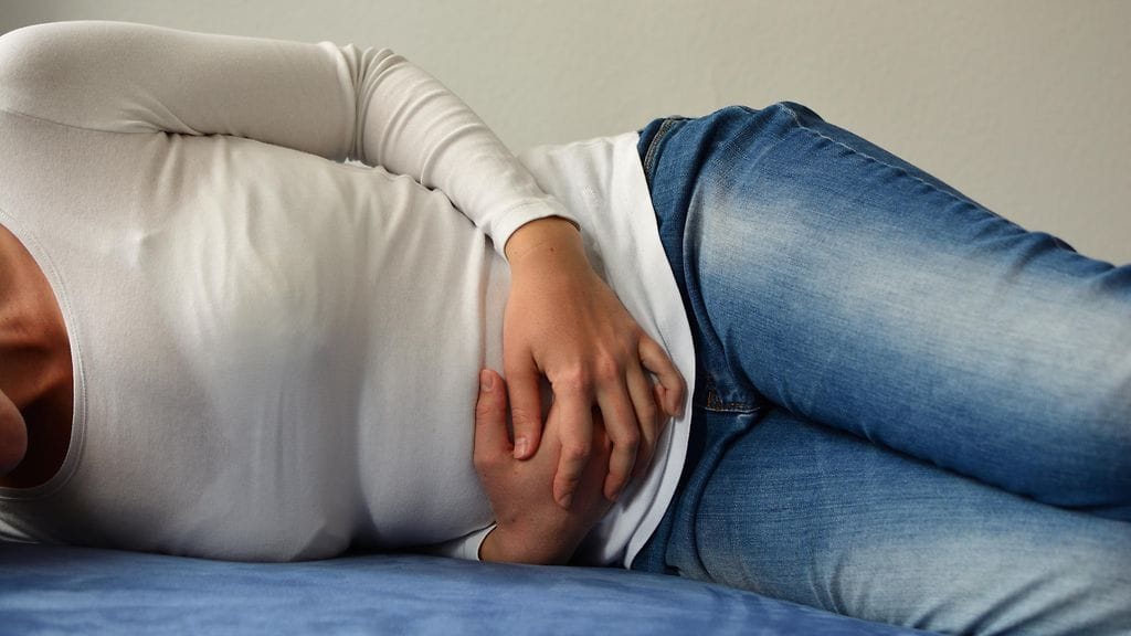 Tuore äiti epäilee kärsineensa kaikista mahdollisista raskauteen liittyvistä oireista.