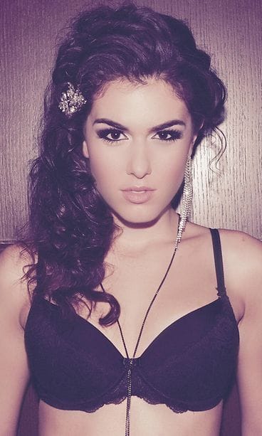 Miss Suomi 2017 Adriana Gerxhalija 2 alusvaatteet