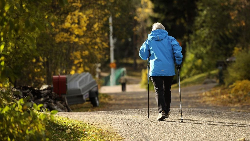 Liikunta kannattaa, vaikka se jäisi suosituksia vähäisemmäksi.