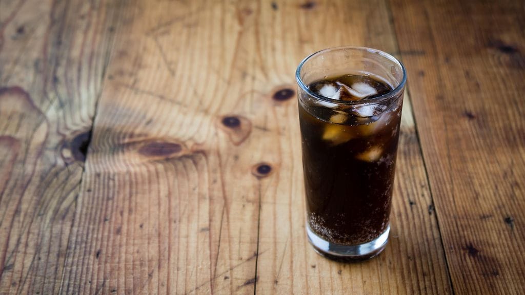 Sokerittomat limut makeutetaan usein esimerkiksi aspartaamilla.