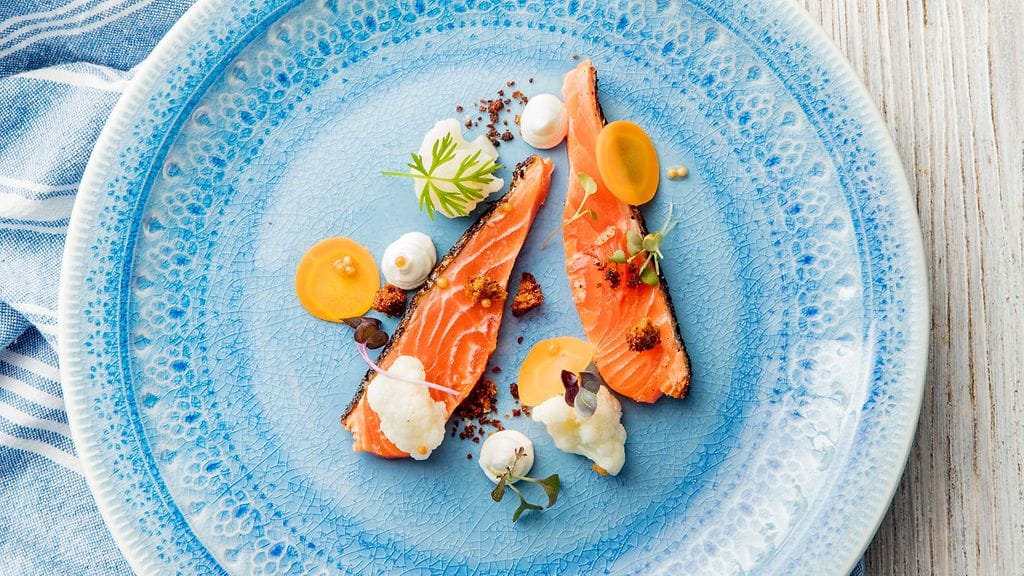 Hiillostaminen tuo tähän annokseen metsäistä tunnelmaa.