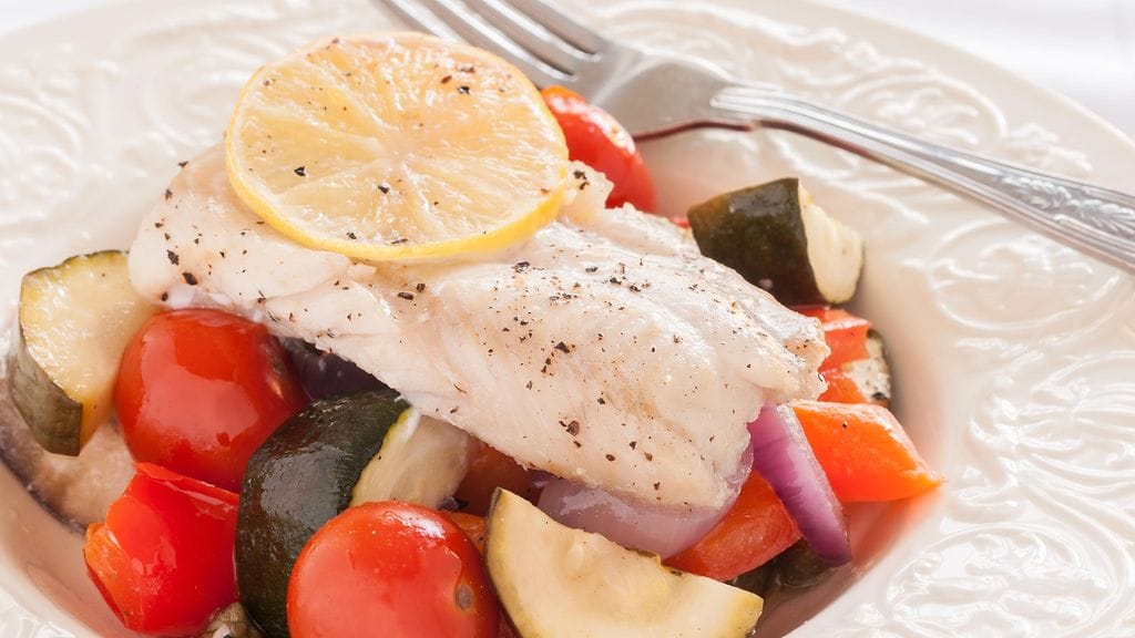 Syömällä rasvaista kalaa teet palveluksen terveydellesi.