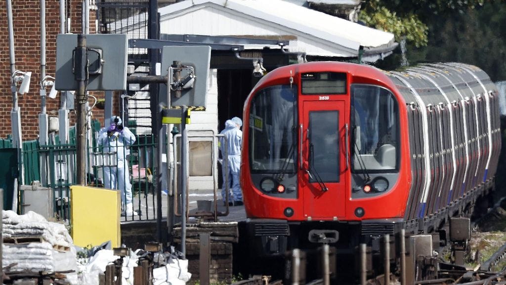 Lontoon Parsons Greenin metroasemalla räjähti omatekoinen pommi 15. syyskuuta.