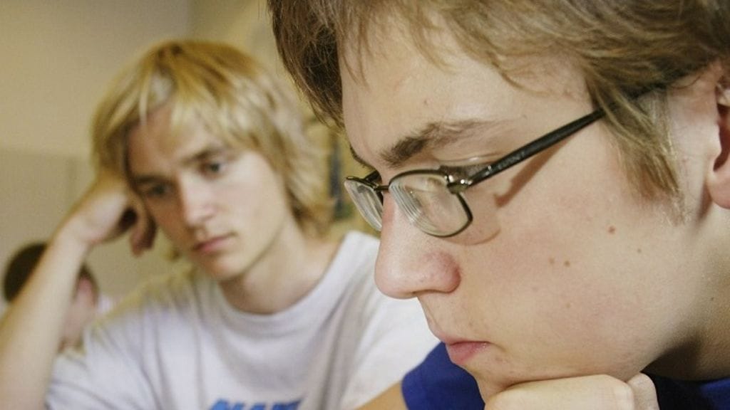 Moderni elämäntapa on yksi syy lasten lisääntyneen likinäköisyyden taustalla.