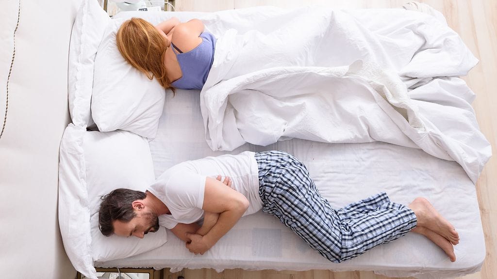 Jos toista osapuolta haittaavat toisen kivut, on seuralainen syytä laittaa vaihtoon. Kuvituskuva Shutterstock.