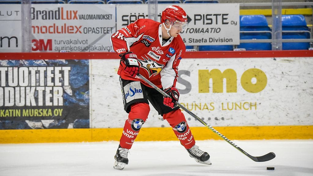 Markus Nenonen osui kahdesti KalPan verkkoon.