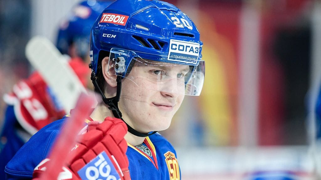 Eeli Tolvanen sai tutun kunnian.