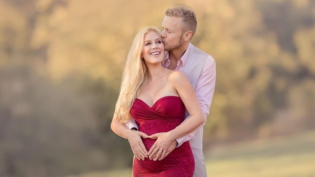 Heidi Montag ja Spencer Pratt julkaisivat odotusaikana glamour-kuvia raskaudesta. Sunnuntaina heille syntyi poika.