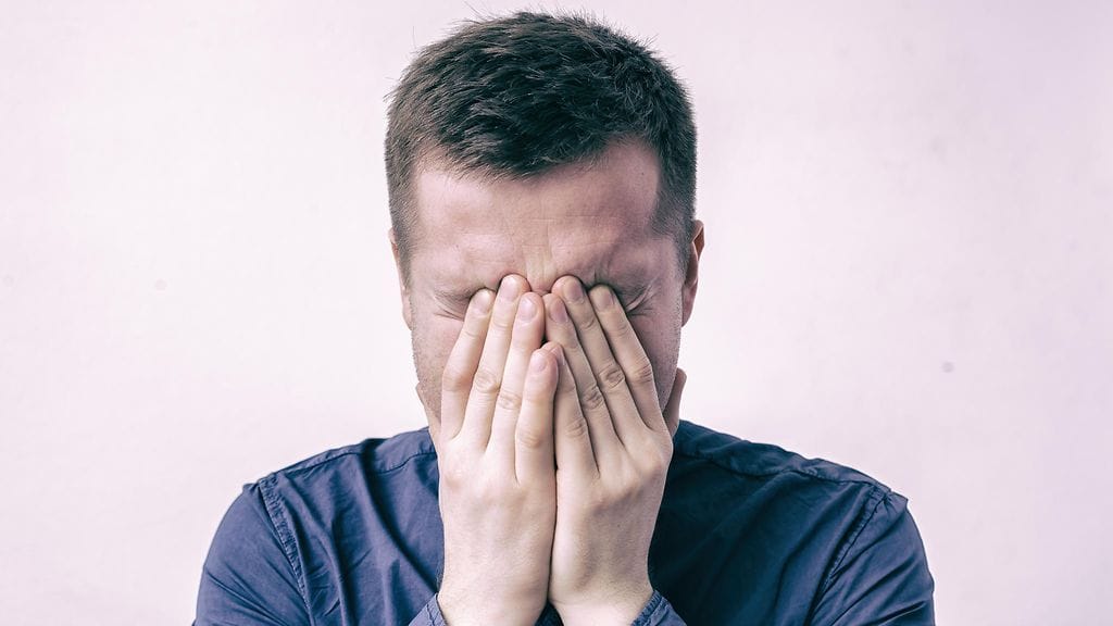 Osa sairauksista oireilee myös silmäongelmina.