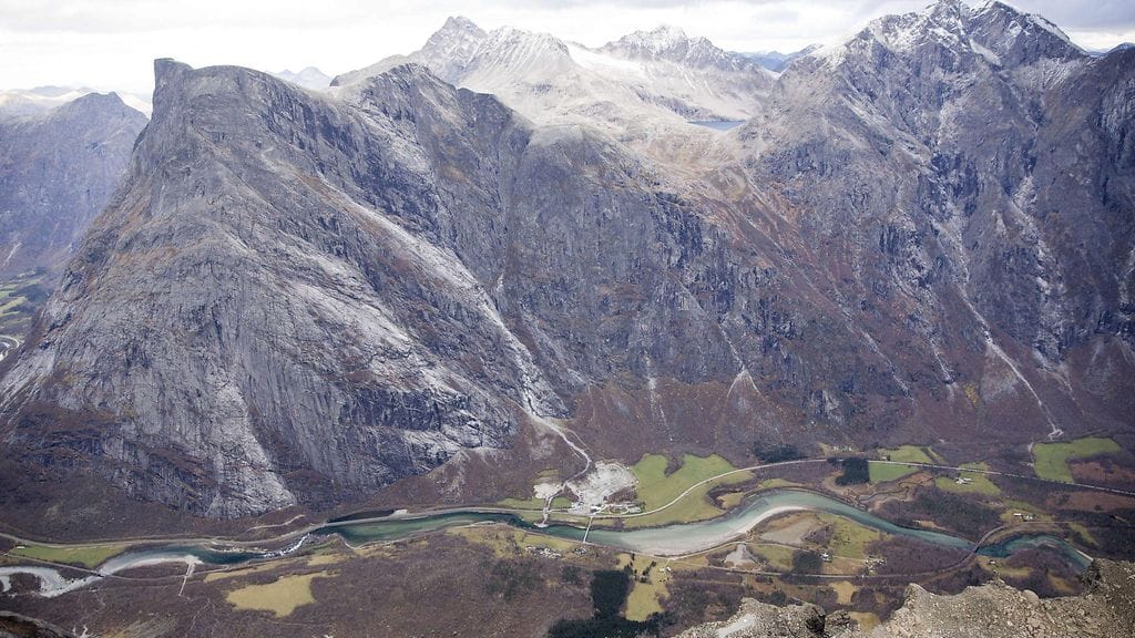 Norjassa sijaitseva Mannen-vuori ei olekaan romahtamassa, ja alueelta evakuoidut ihmiset voivat palata koteihinsa.