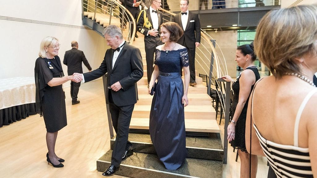 Sauli Niinistö ja Jenni Haukio Suomen itsenäisyyden 100-vuotisgaalassa Suomen Washingtonin suurlähetystössä 16.9.2017