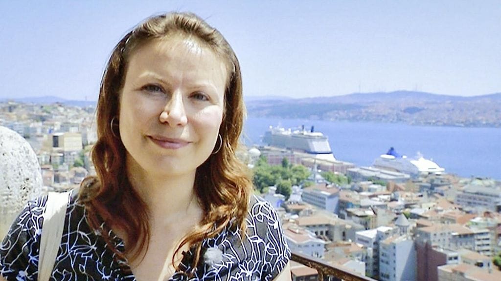 Ayla Albayrak vangittiin Turkissa tiistaina poisaolevana.