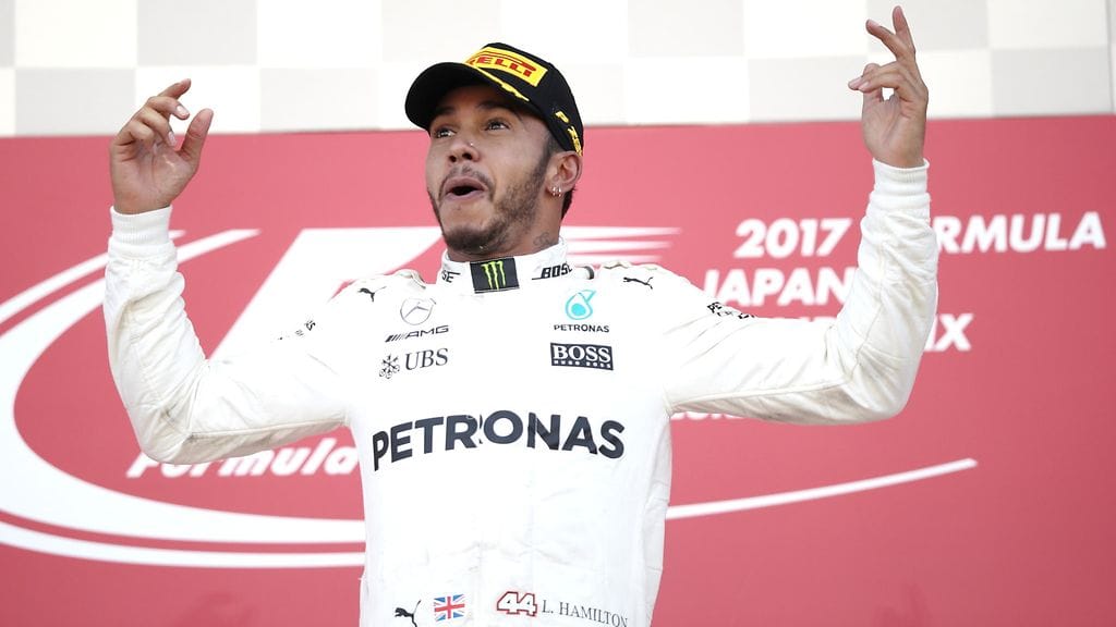 Lewis Hamilton on ajamassa kohti neljättä maailmanmestaruuttaan, joskin Susie Wolff arvelee, että Sebastian Vettelillä on MM-taistelussa vielä sanansa sanottavana.