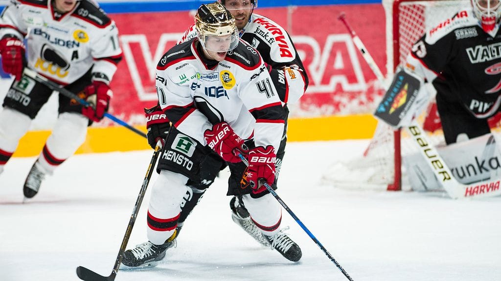 Sami Lähteenmäki on huikeassa vireessä.