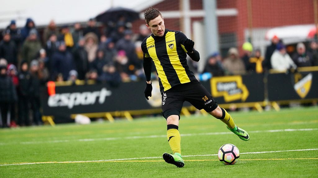 Ilari Äijälä viimeisteli Hongan yhdeksännen maalin. Arkistokuva.