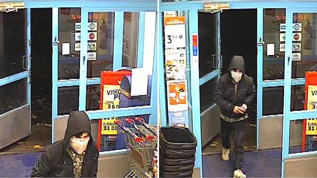 Mies oli peittänyt kasvonsa, ja hänellä oli kädessään puukko.