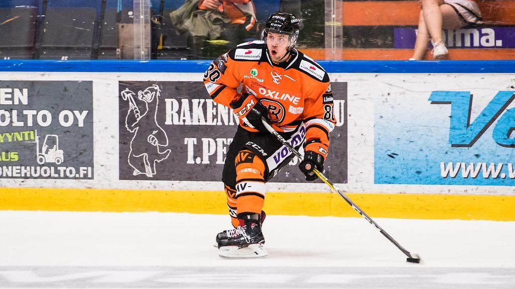 Teemu Turunen iski hattutempun KalPan verkkoon.