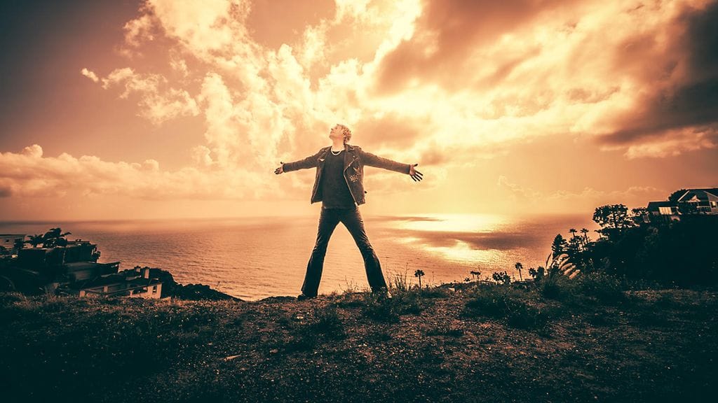 Lordin ex-rumpali Sampsa Astala aloitti soolouransa vuonna 2016.