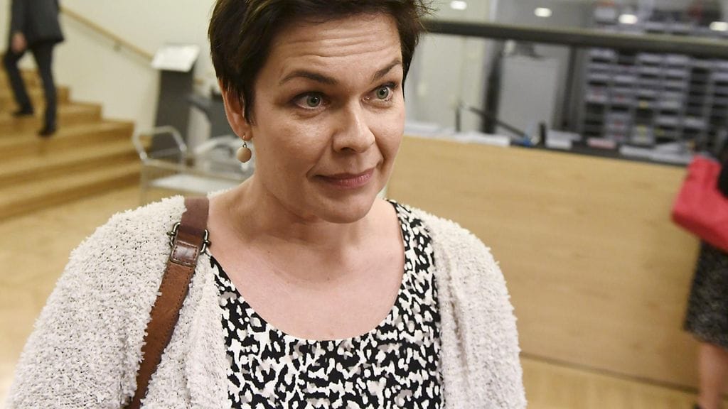 Vielä toissapäivänä Heikkinen ryöpytti hallituskumppani kokoomusta.