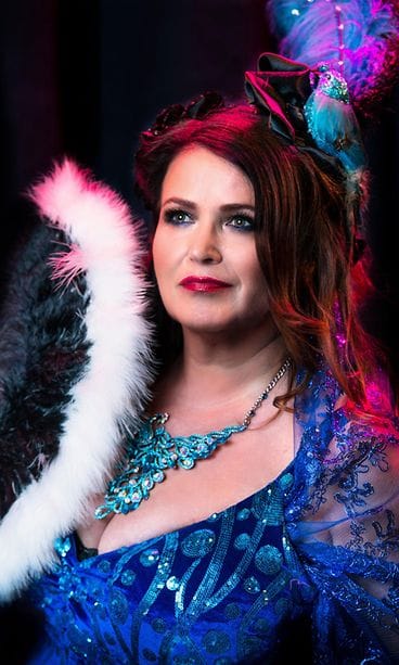 Meiju Suvas promokuva 2017 juhlakonsertti