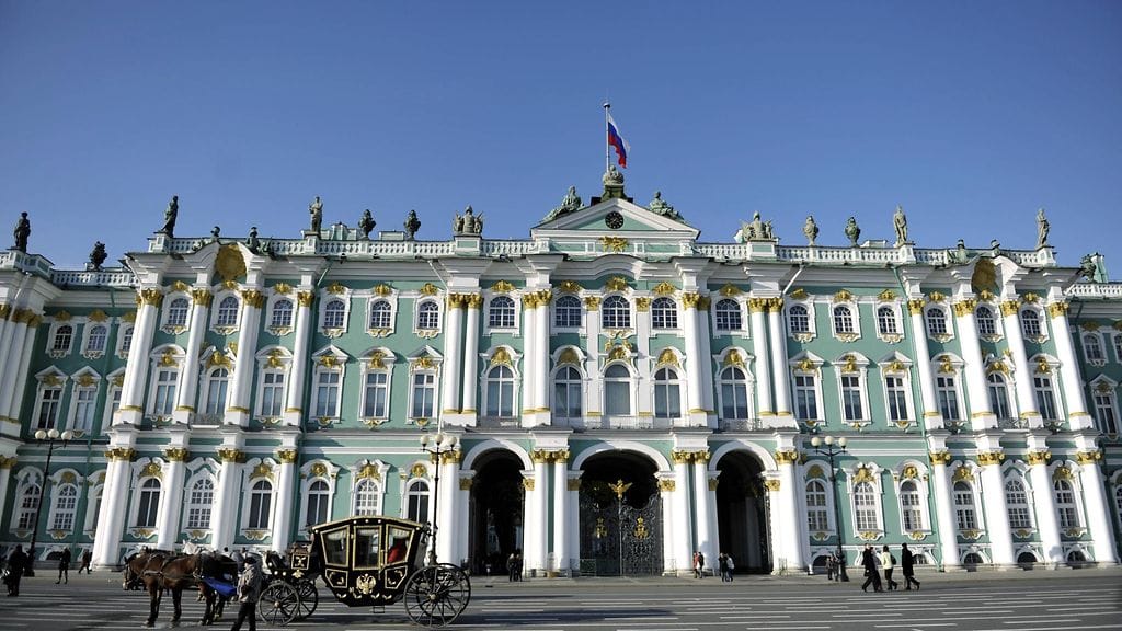 Kuva Pietarin talvipalatsista vuodelta 2009.