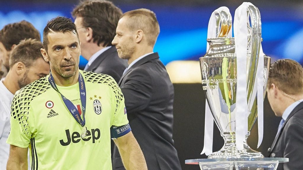 Mestareiden liigan pokaali puuttuu Gianluigi Buffonin palkintokaapista.