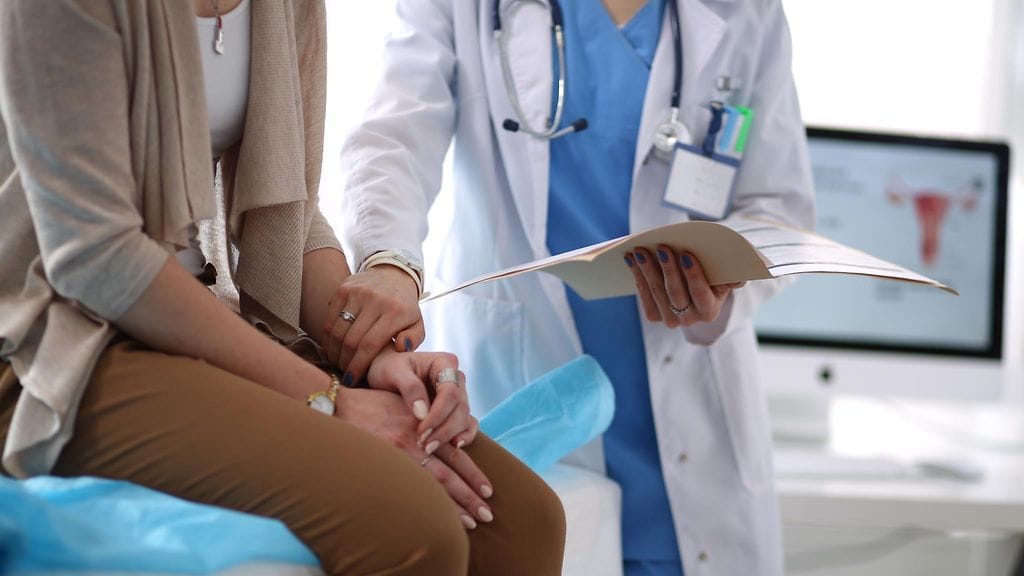 Sosiaali- ja terveysministeriön mukaan suostumuksia asiakirjojen käyttöön on annettu yli 2,8 miljoonaa. Kieltoja oli marraskuun lopussa tehty 66 700.