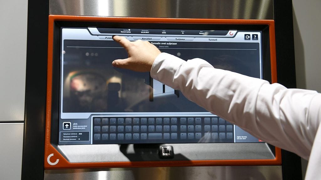 Konecranesin Agilon-järjestelmä Teknologia 17 -messuilla Helsingin Messukeskuksessa tiistaina 10. lokakuuta 2017.