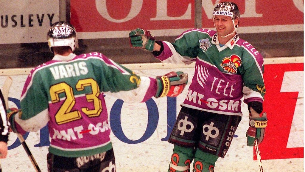 Petri Varis ja Otakar Janecky valittiin Jokereiden parhaiden pelaajien joukkoon.