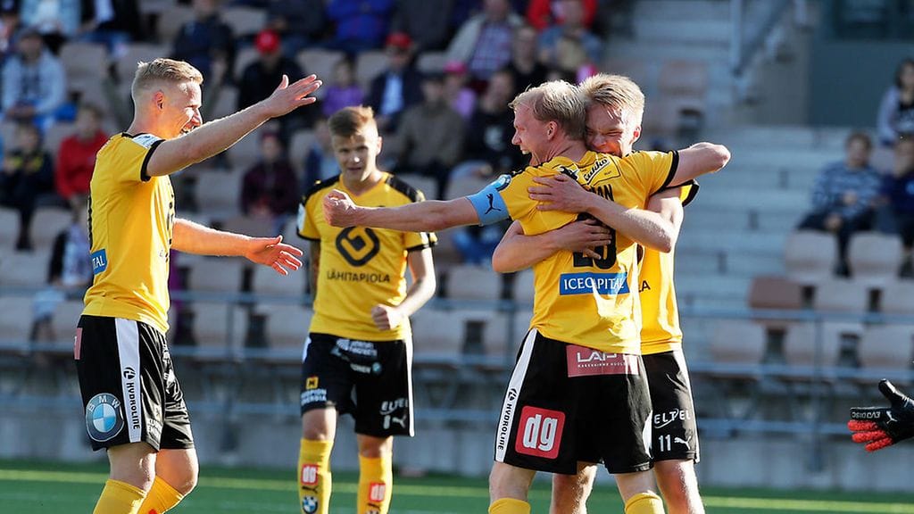 KuPS otti hopeamitalit paremman maalieronsa turvin (arkistokuva).